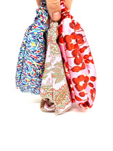 Load image into Gallery viewer, Luxurious silk Liberty knot head band