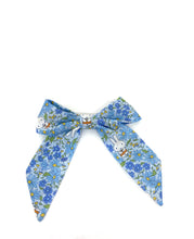 Load image into Gallery viewer, Pretty Miffy Liberty fabric barrette bow clip