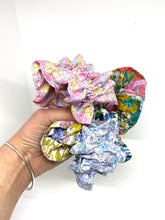 Load image into Gallery viewer, Liberty of London hair scruffle