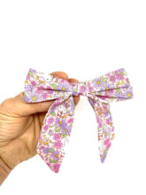 Load image into Gallery viewer, Pretty Miffy Liberty fabric barrette bow clip